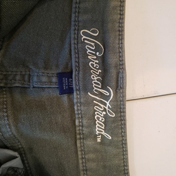 Shorts - Picture 4 of 4